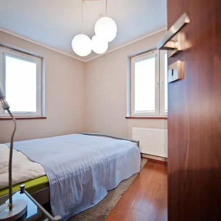 Apartament Wojskowa